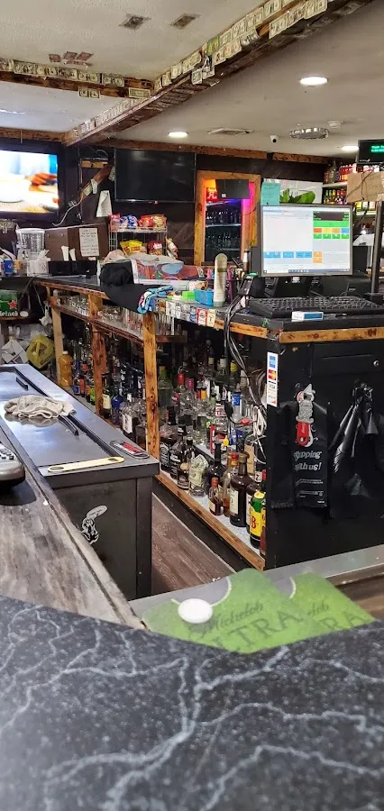 Magnolia Road Bar photo 2