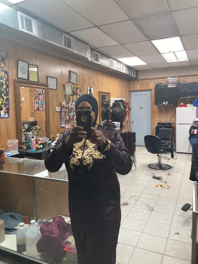 Mahoua Hair Braiding photo 2