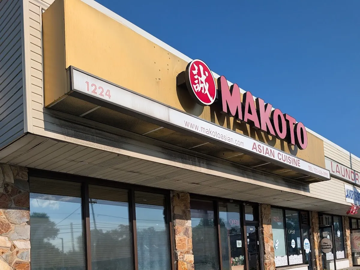 Makoto Asian Cuisine