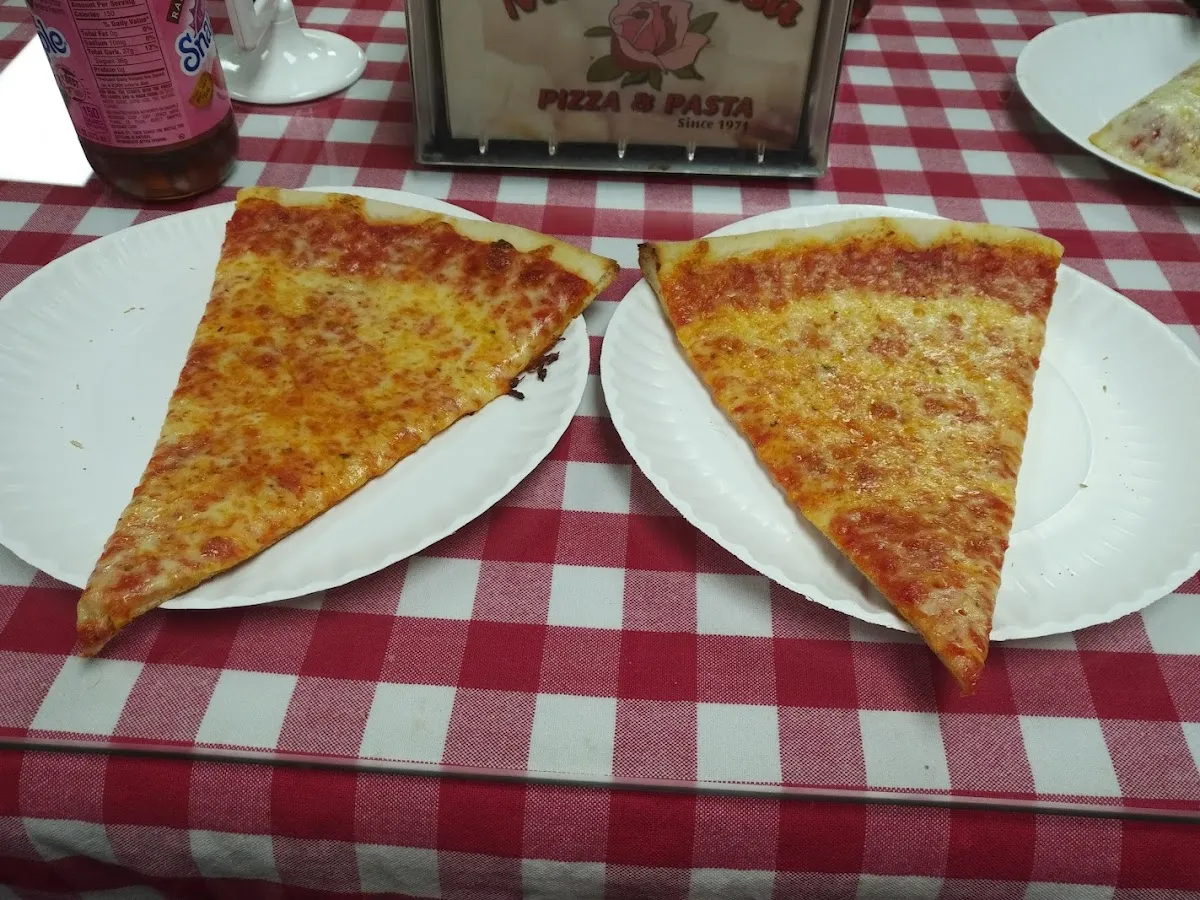 Mama Rosa Pizza and Pasta photo 4