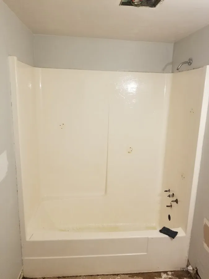 Martin Jann Handyman Services and Tub & Tile Refinishing photo 4