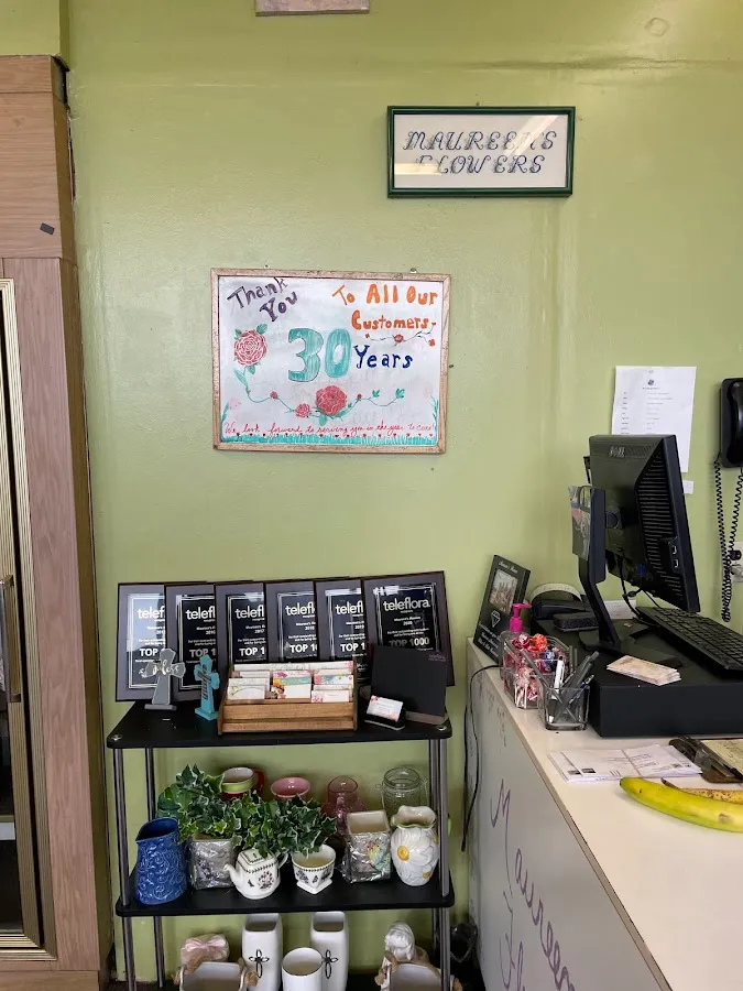 Maureen's Flowers LLC photo 2