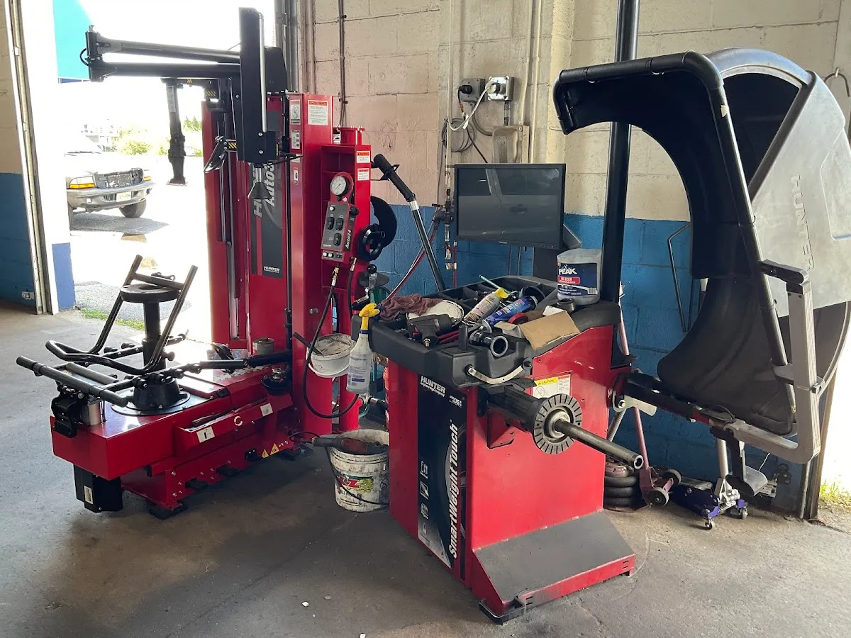 Max's Automotive LLC