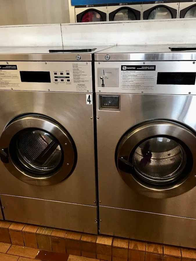 Maytag Laundromat photo 2