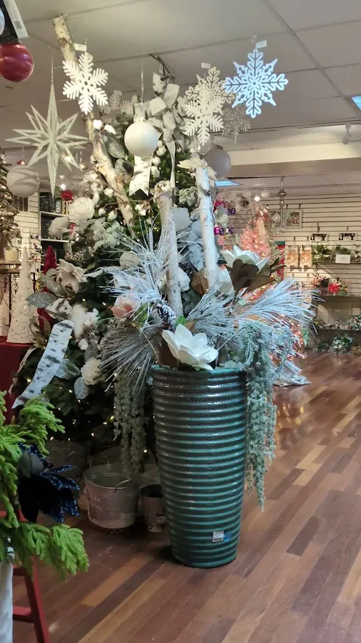 McNaughton's Garden Center and Landscaping photo 4