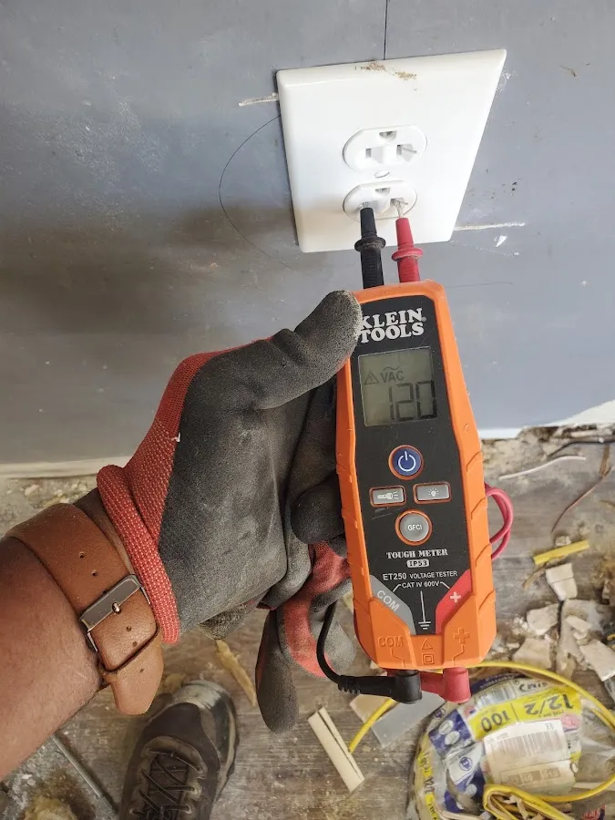 MDW Electrical Solutions LLC photo 2