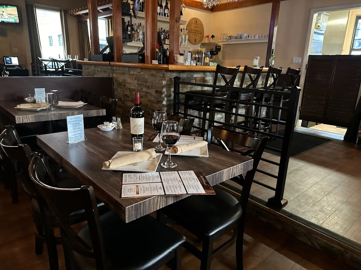 Me & Tommy's Restaurant & Catering photo 2