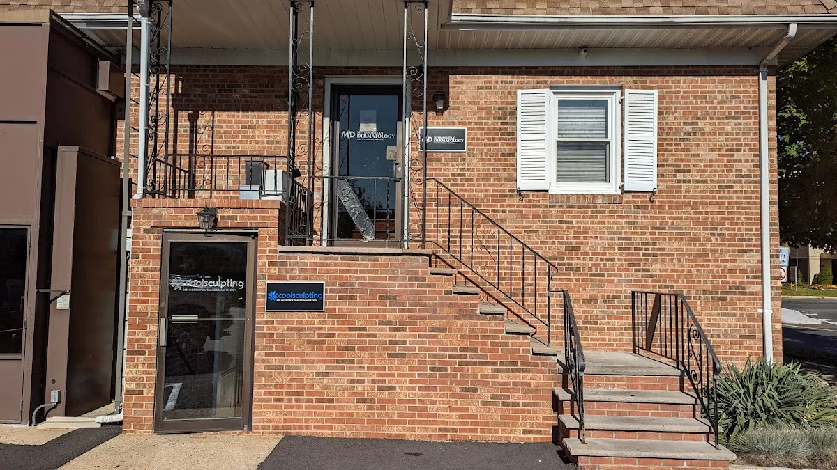 Metropolitan Dermatology - Clark