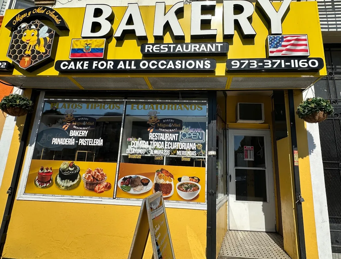 MIGAS Y MIEL BAKERY RESTAURANT photo 2