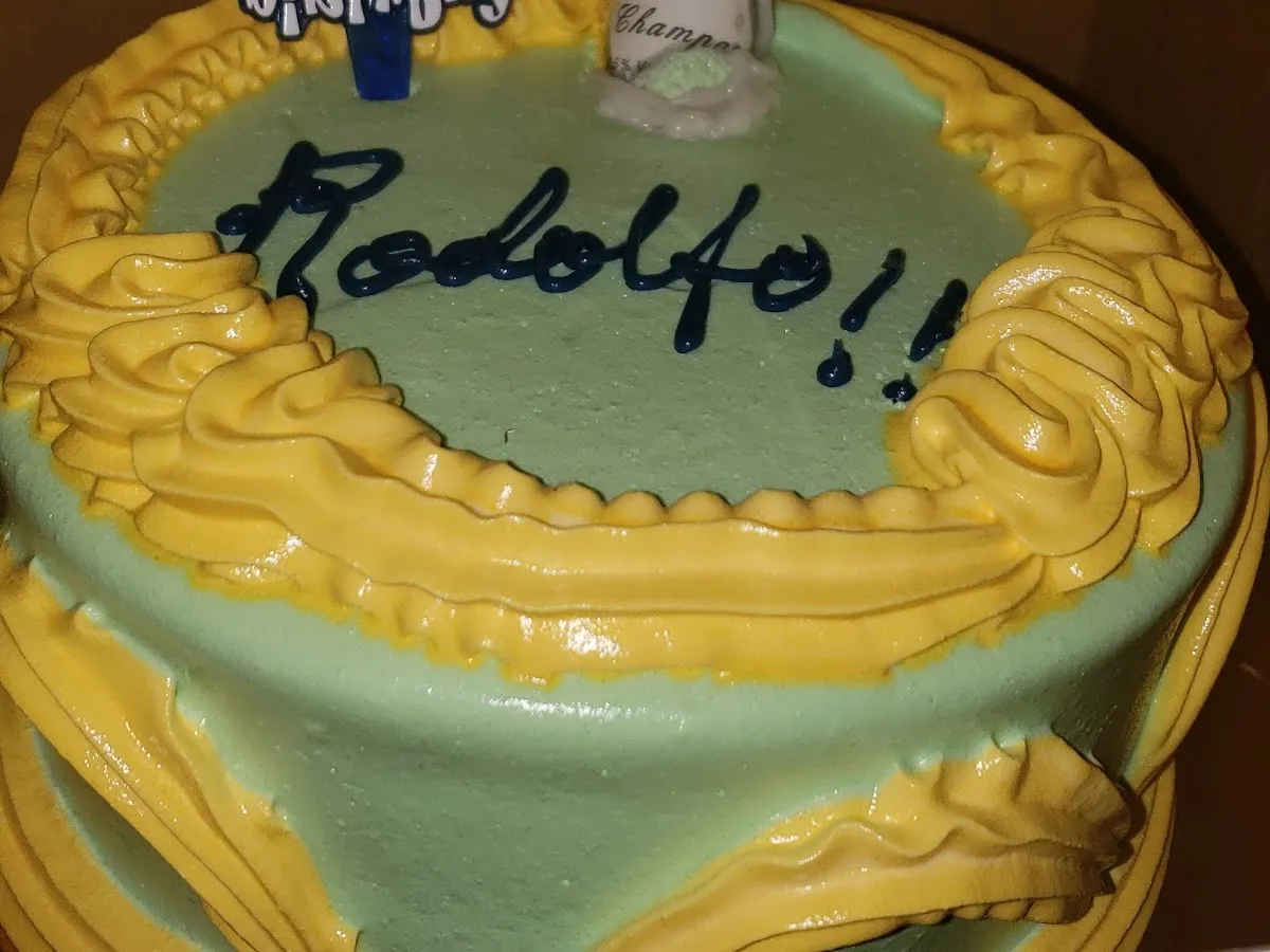 Miguelina’s Bakery photo 4