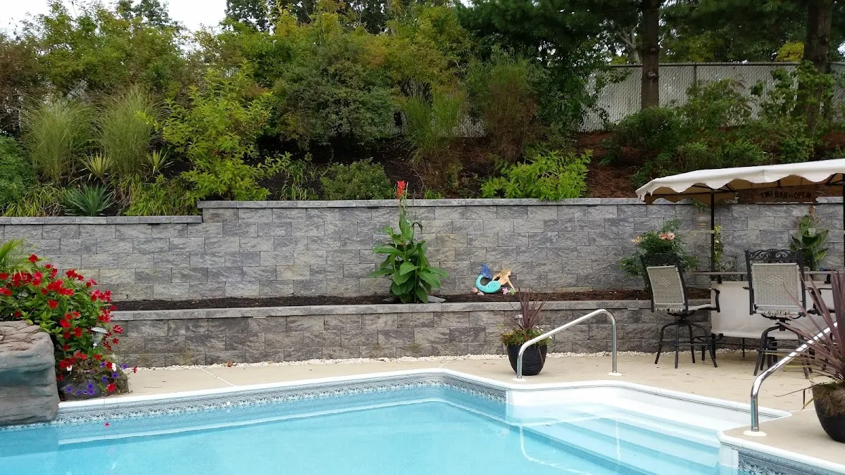 Mike's Hardscapes photo 3