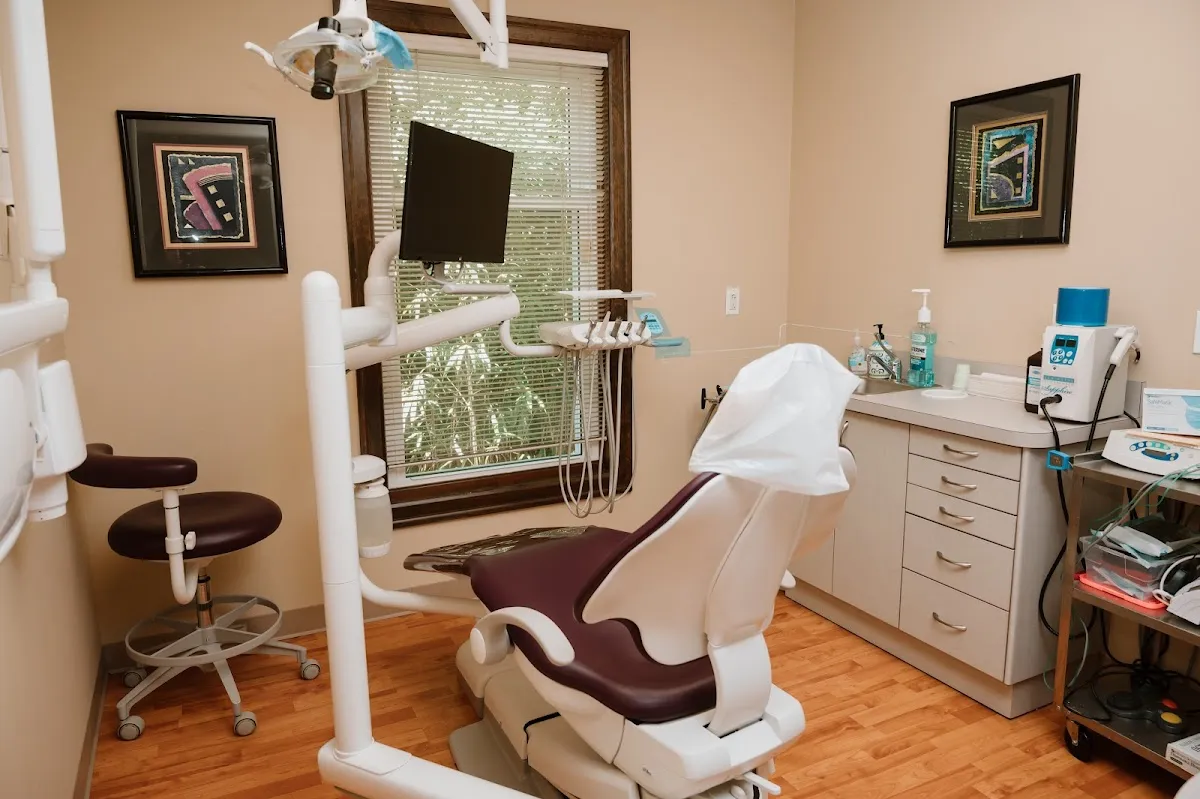 Mina R. Farid DMD photo 2