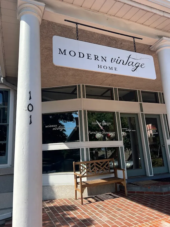 Modern Vintage Home photo 2