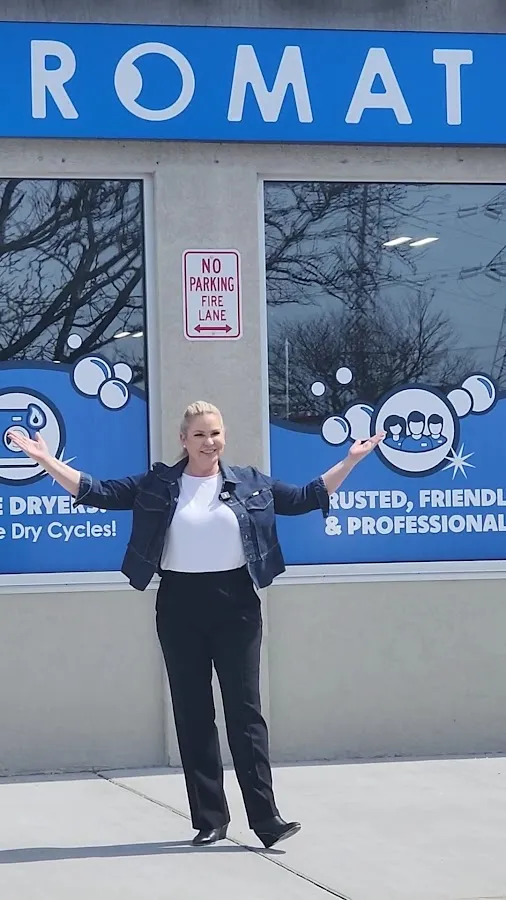 ModernSpin Laundromat photo 3