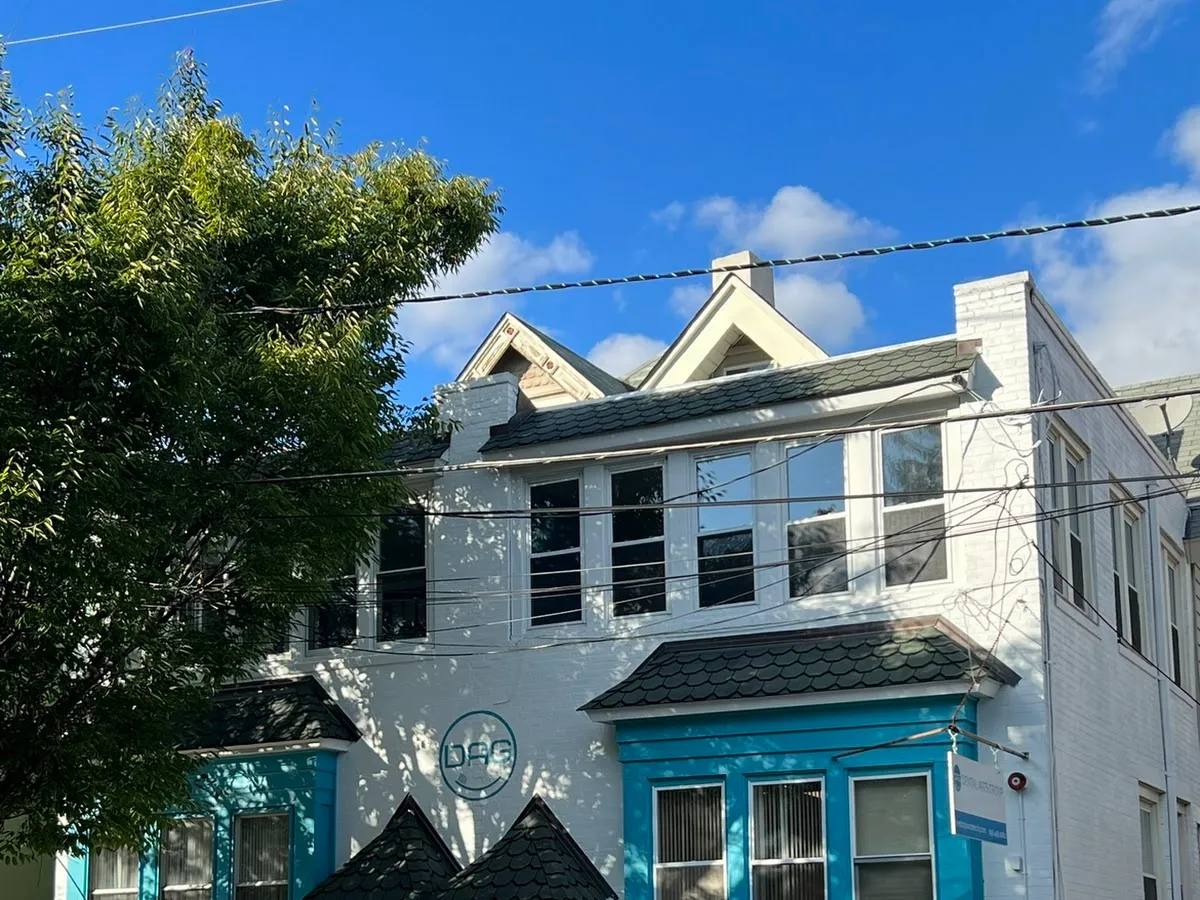 Monarch Paint & Design