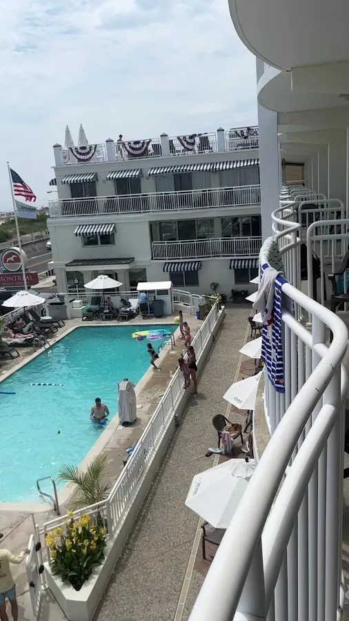 Montreal Beach Resort photo 5