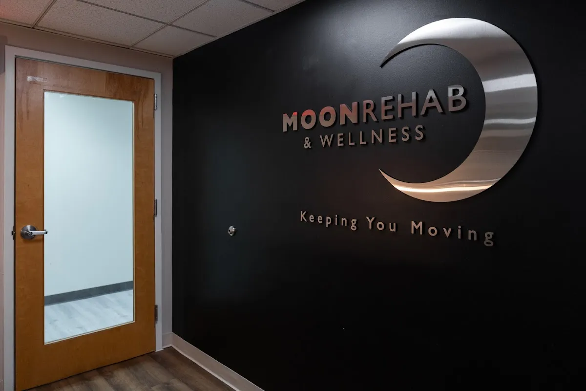 Moon Rehab and Wellness: Physical Therapy and Massage photo 2