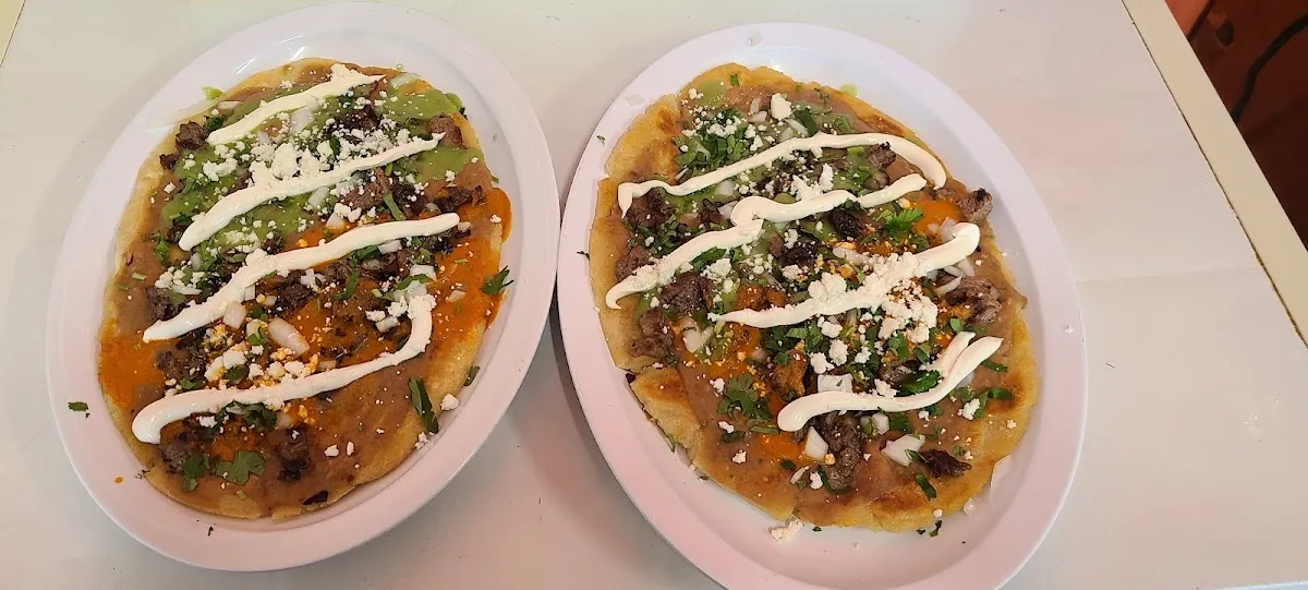 Morales Pizzería Deli and Latin Food photo 3