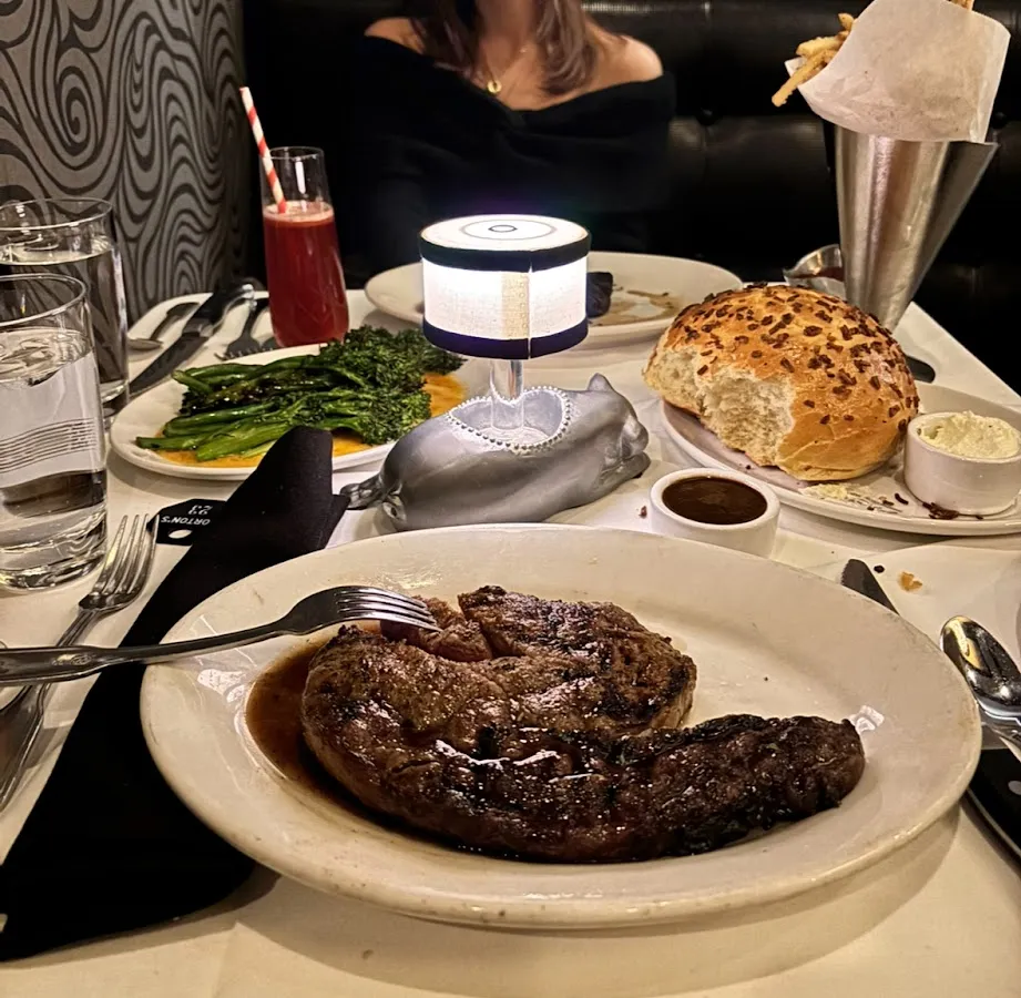 Morton's The Steakhouse photo 5