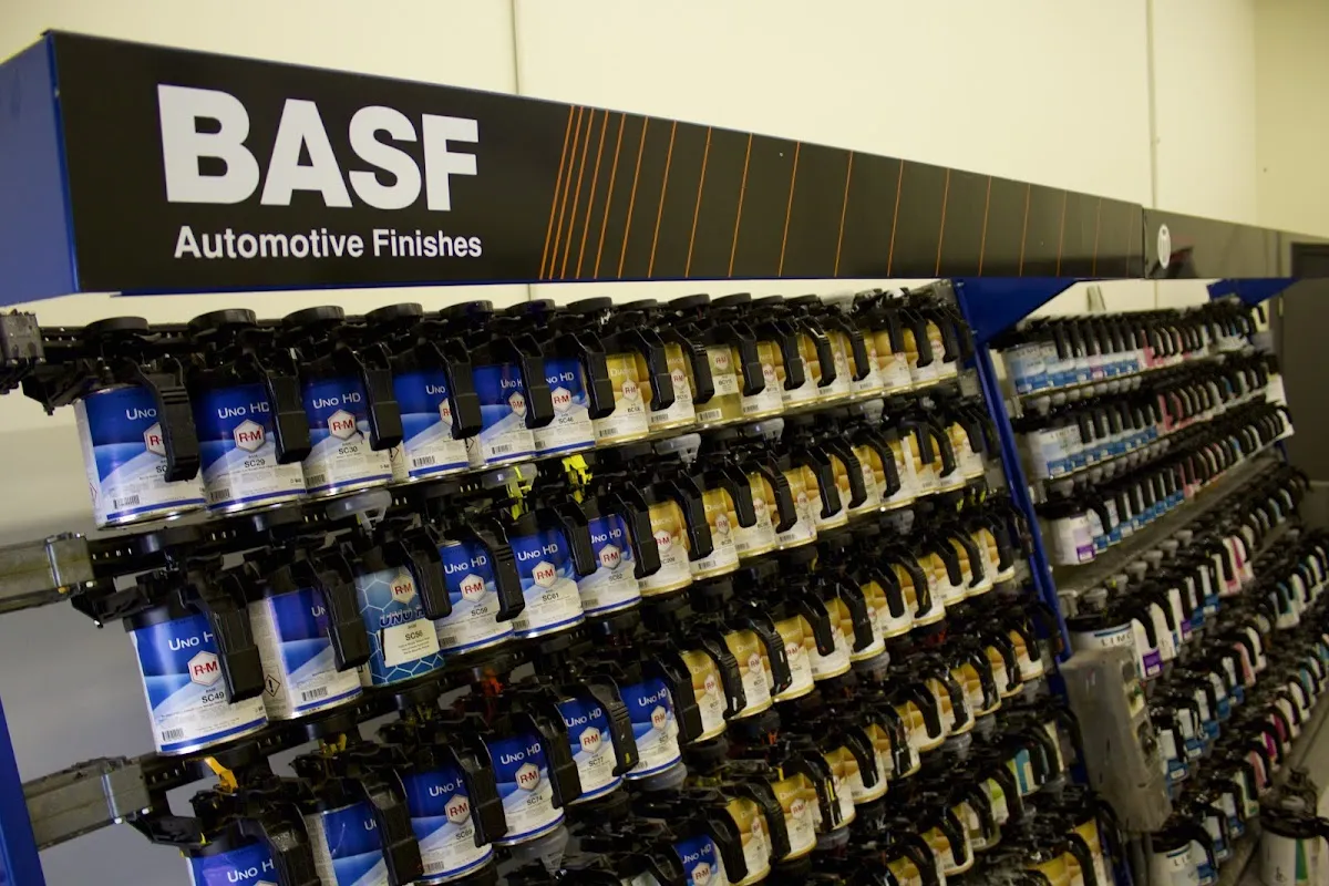 Motorcar Colors photo 3