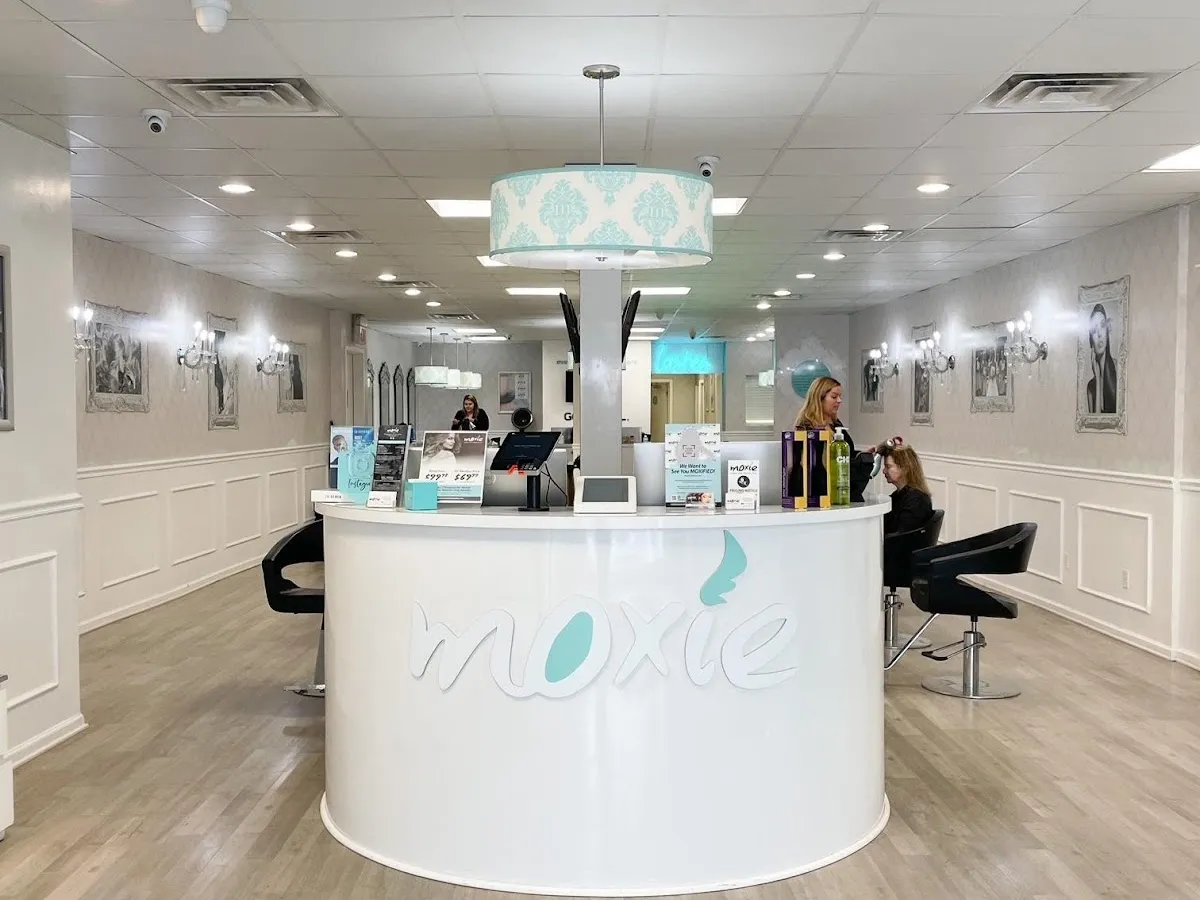 Moxie Salon And Beauty Bar - Montclair