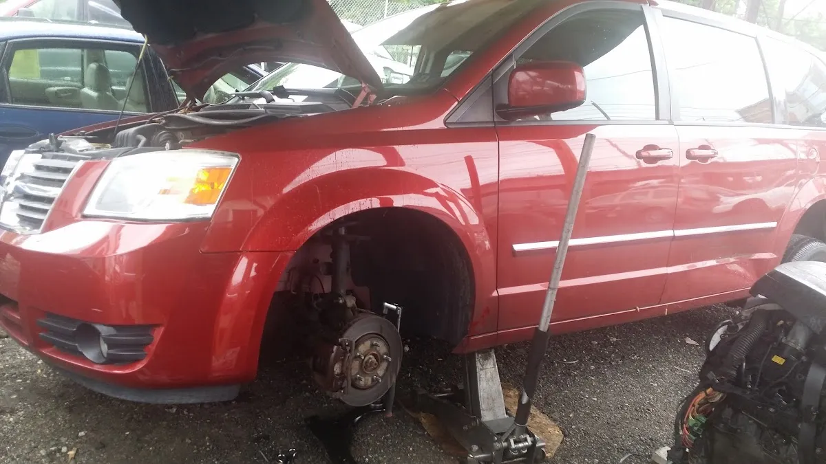 Mr. Car Finder Auto Complex photo 3