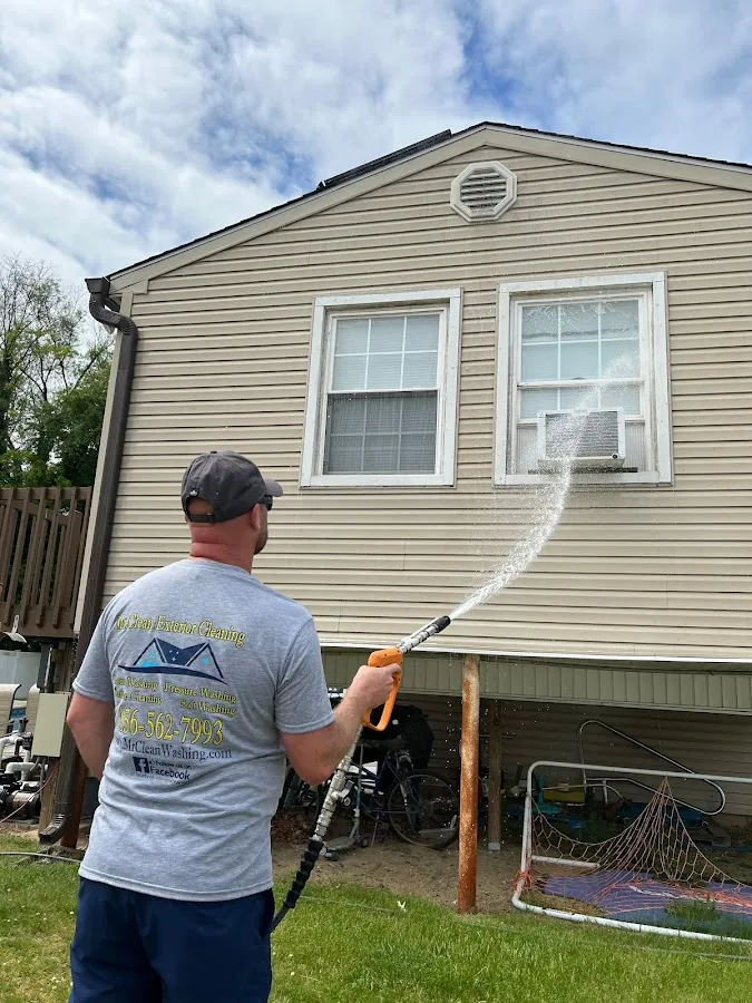 Mr. Clean Exterior Cleaning LLC photo 2