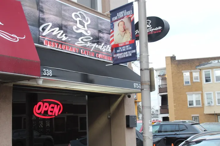 Mr. Exquisito Restaurant