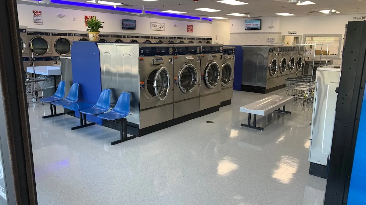 Mr Suds Laundromat