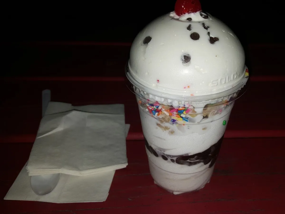 Mueller's Ice Cream photo 4