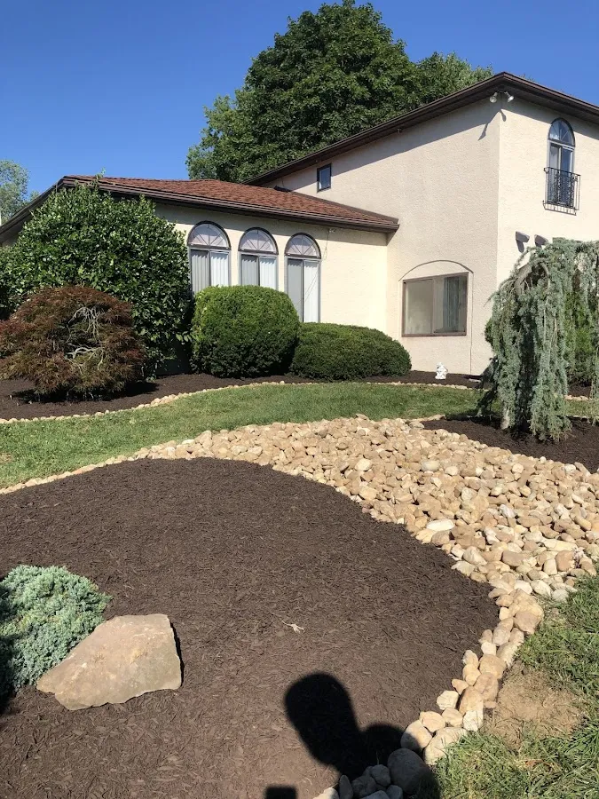 Munz's Landscaping & Construction photo 2