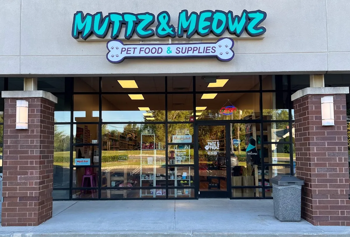 Muttz & Meowz