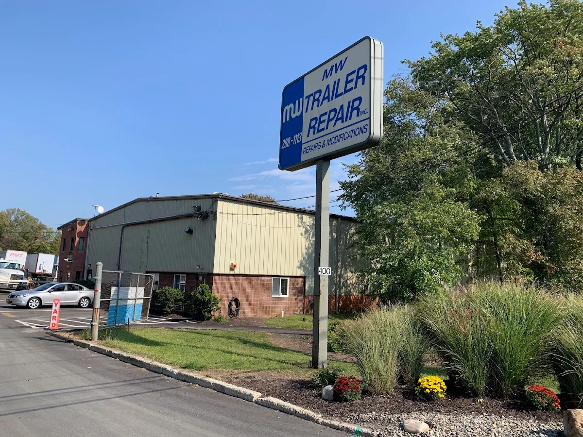 MW Trailer Repair Inc photo 2