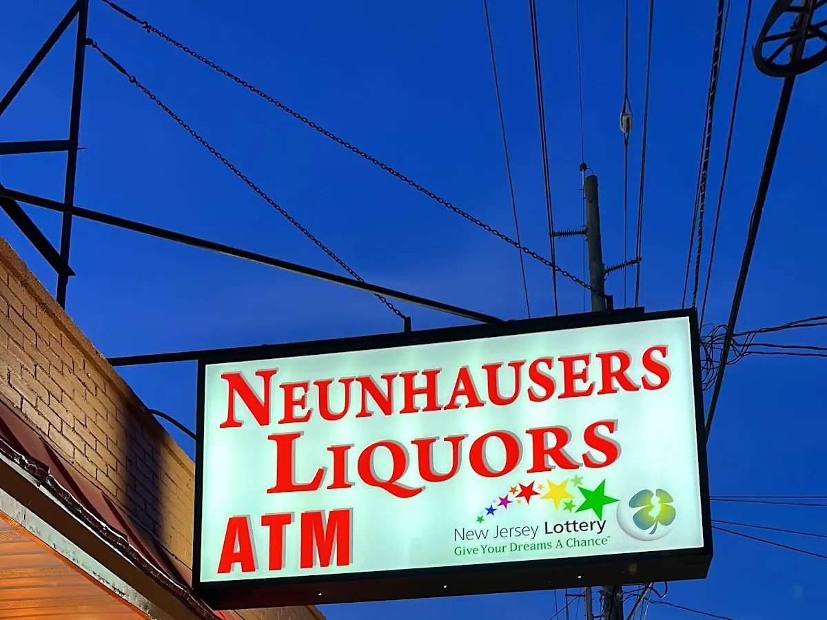 Neunheuser's discount Liquor