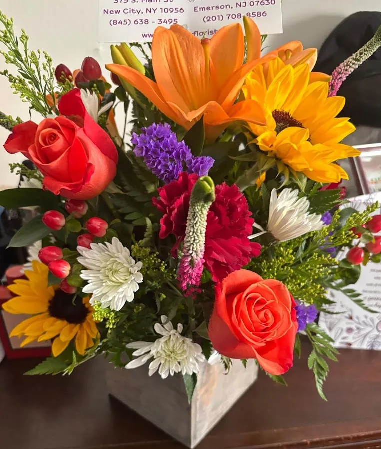 New City Florist of Emerson photo 5