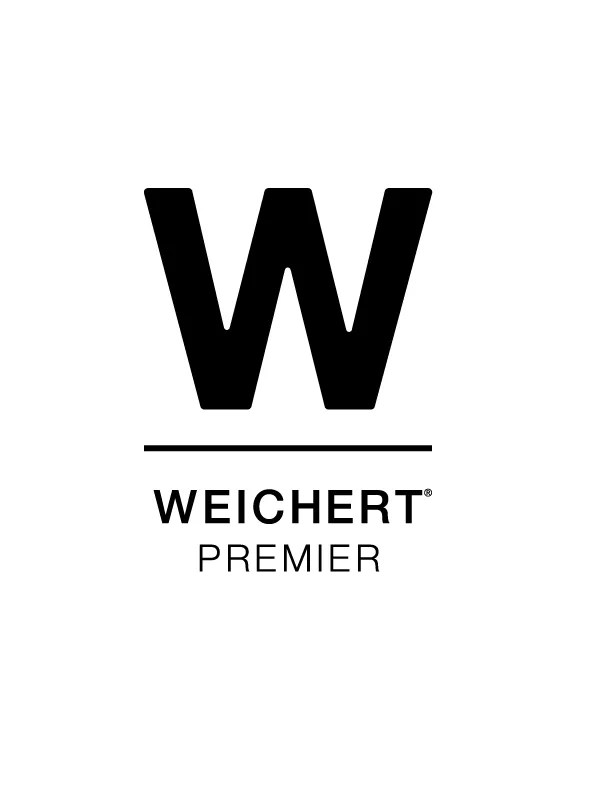 Nicole Baird Realtor photo 3