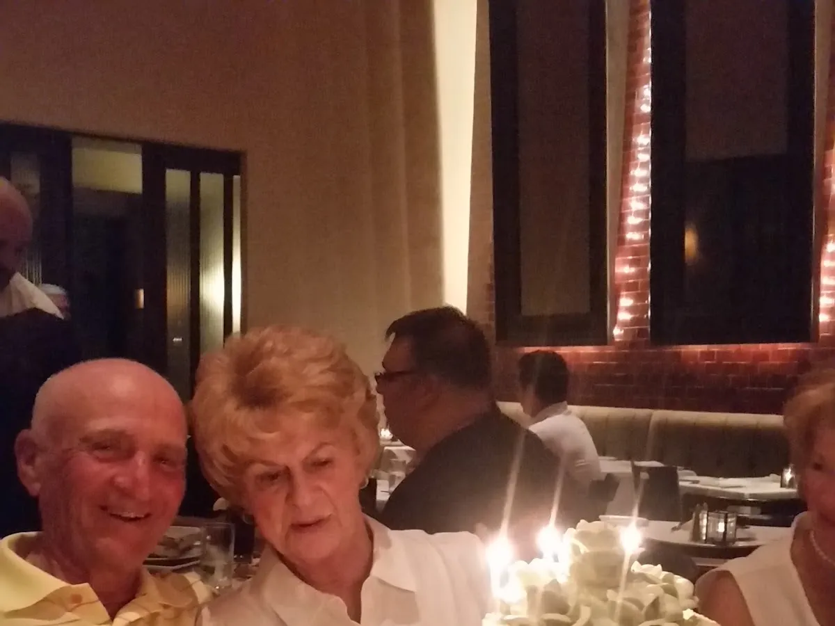 Ninos Pastry Shoppe photo 4