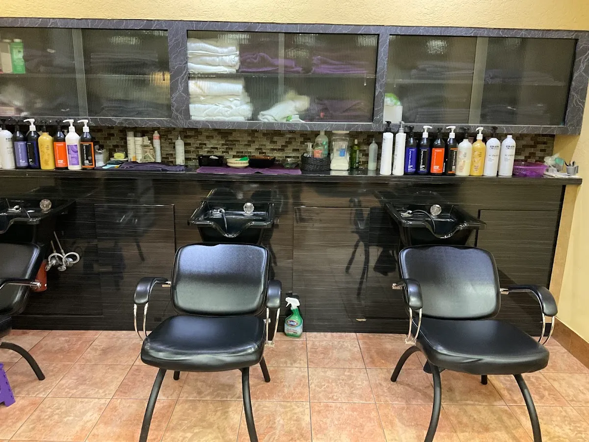 Nix Salon and Spa