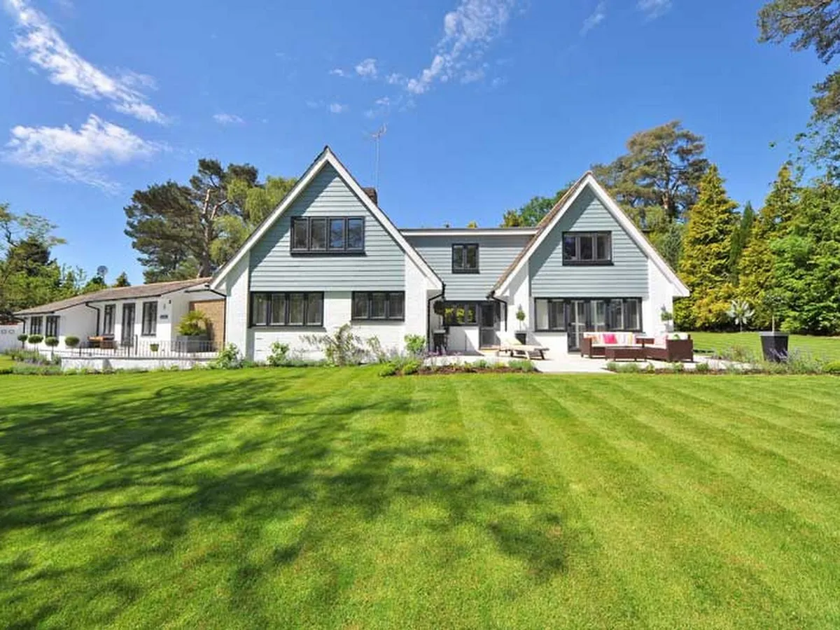 NJ LANDSCAPING & CONSTRUCTION