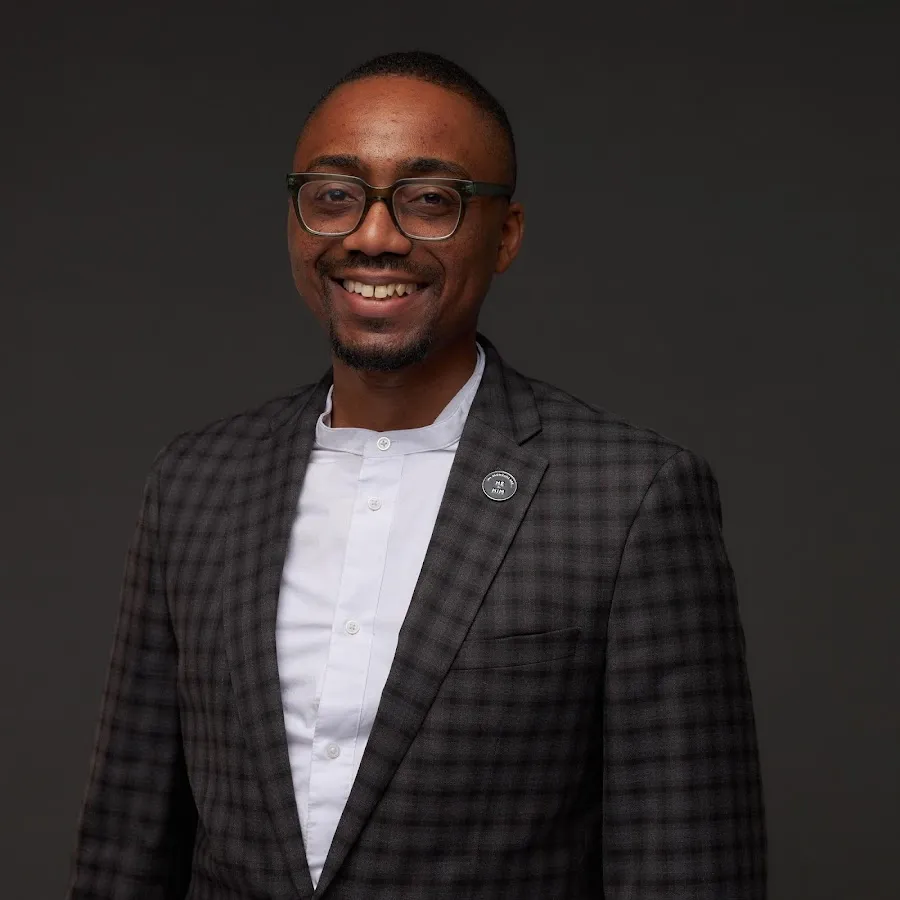 NJ & NYC Mobile Notary Public & Apostille Agent (Notarize With Norm)