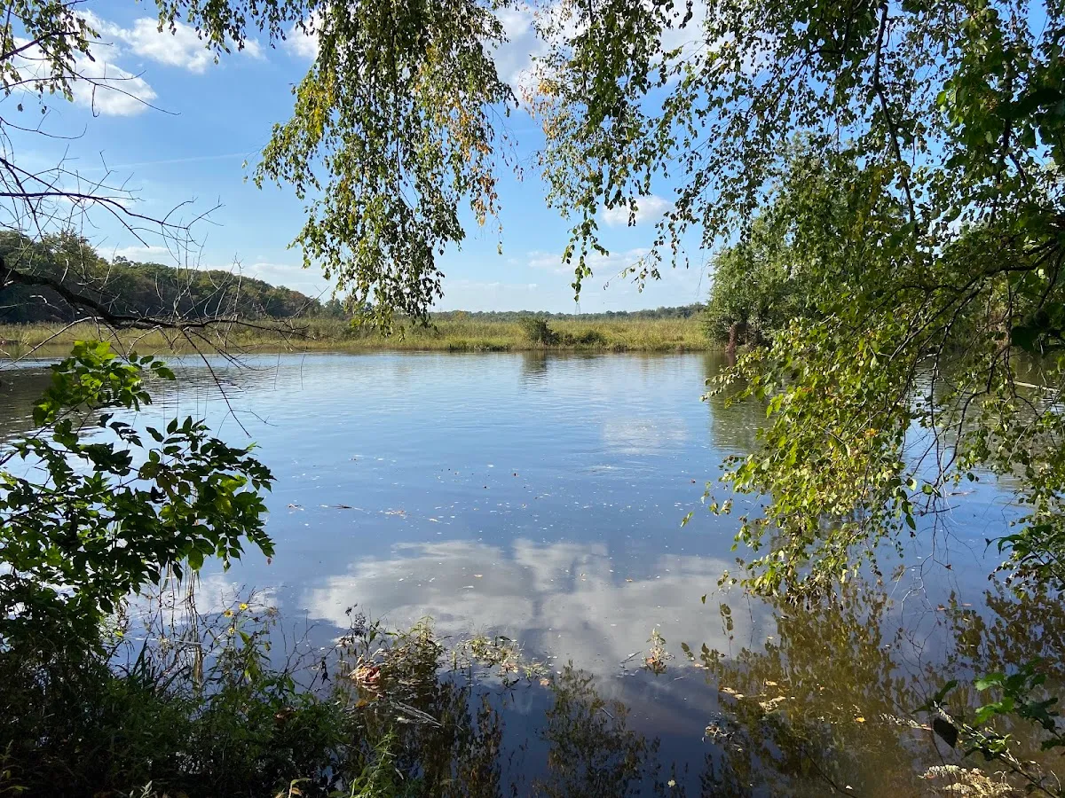 NJ Tpke Parking photo 4