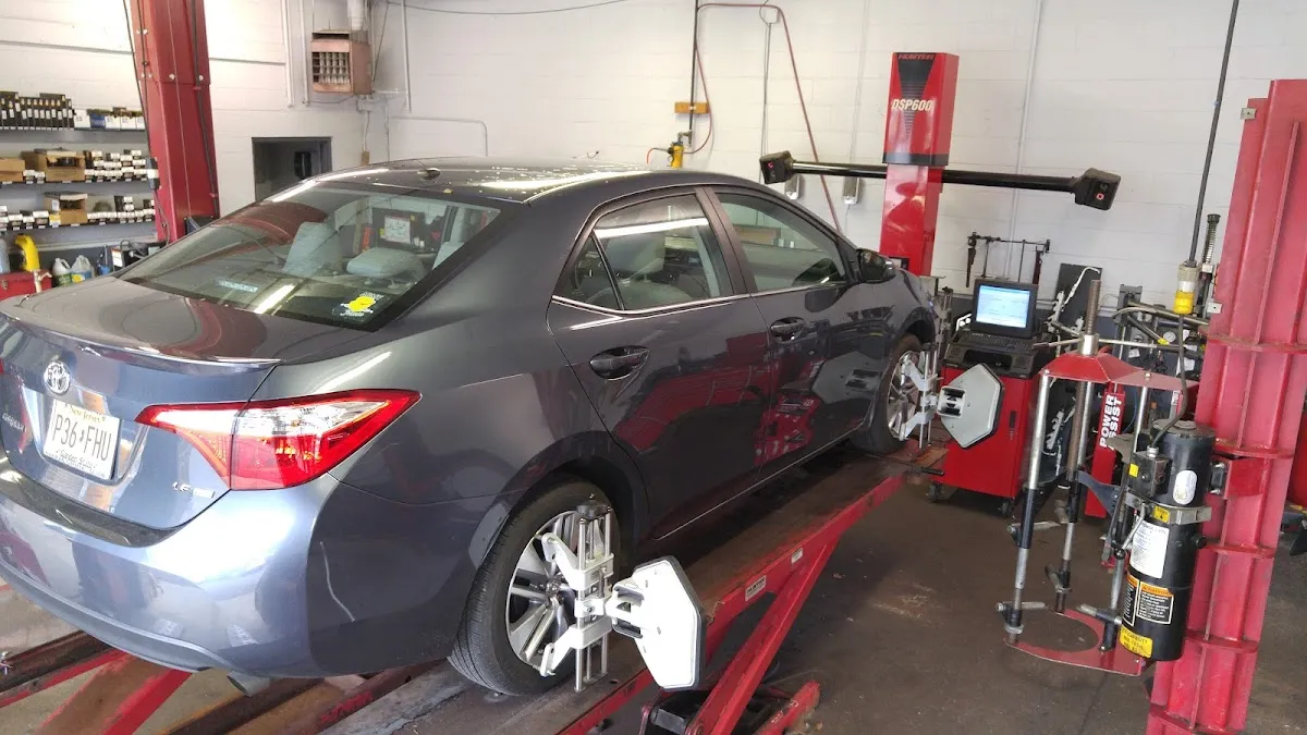 Nobles Automotive photo 2