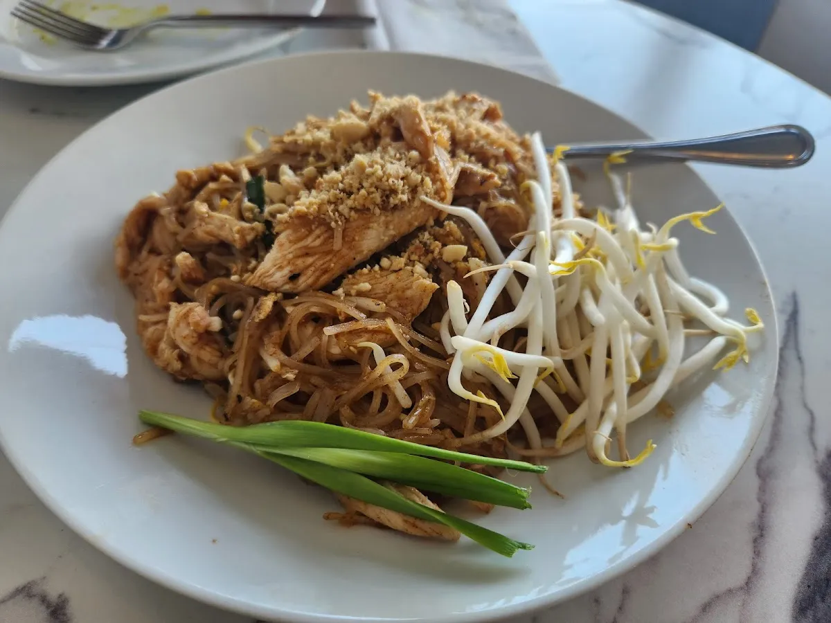 NUTNAPAT AROY THAI photo 3