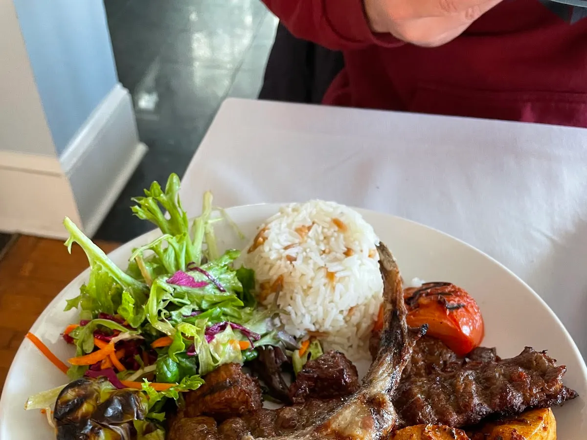 Oba Mediterranean Grill photo 3