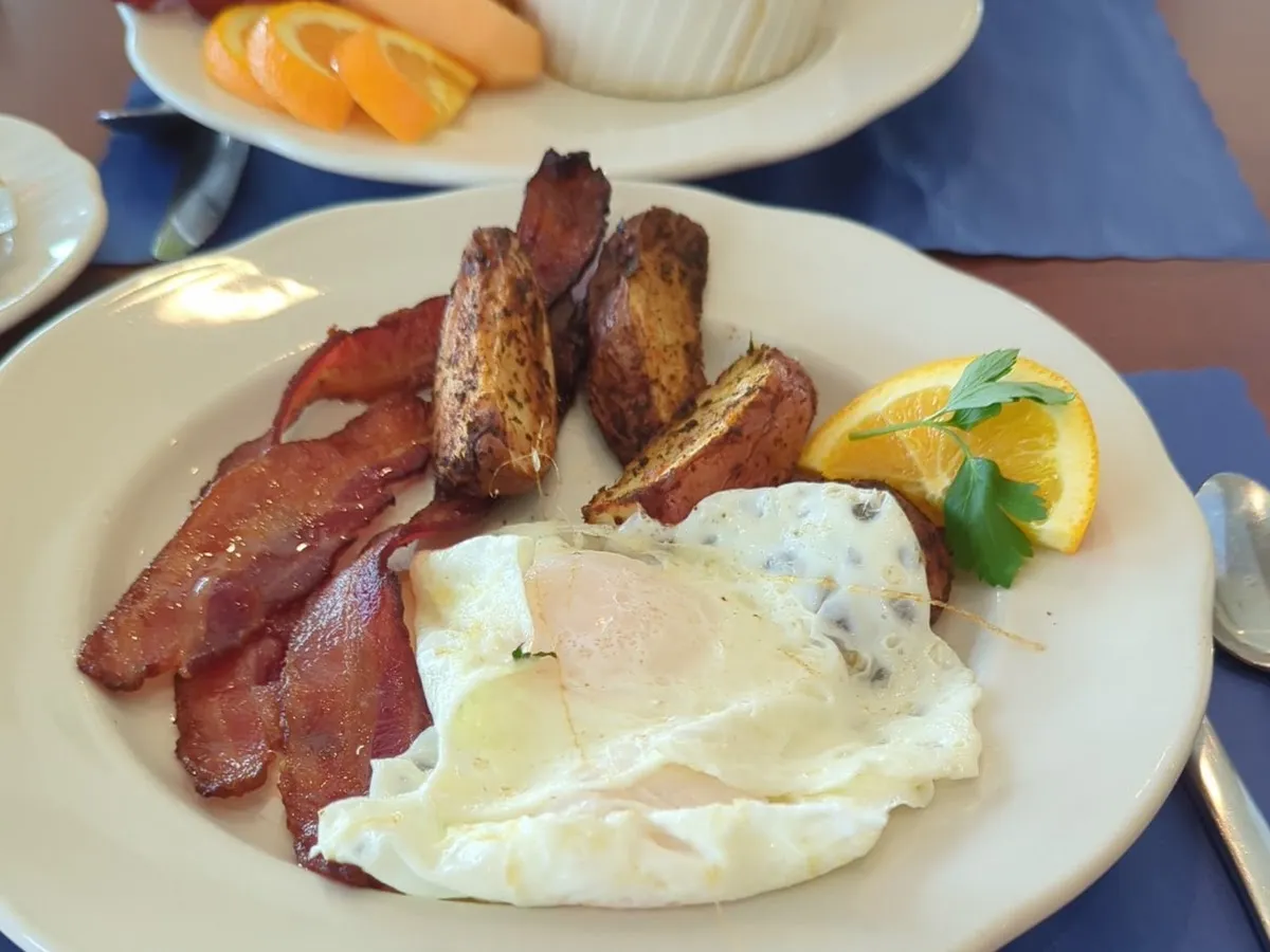 Oceanfront Breakfast Café at Atlantis photo 4