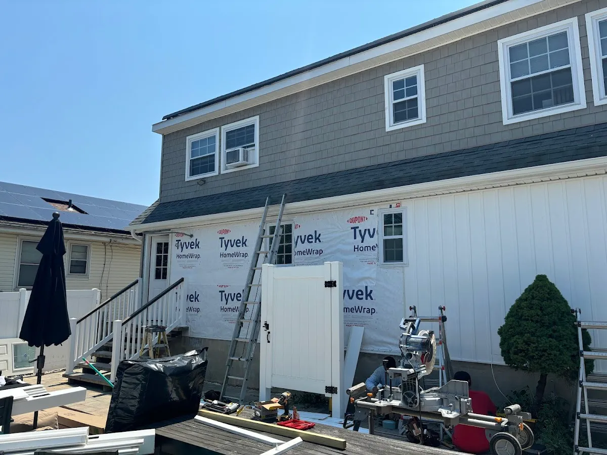 OCHOA ROOFING LLC photo 2