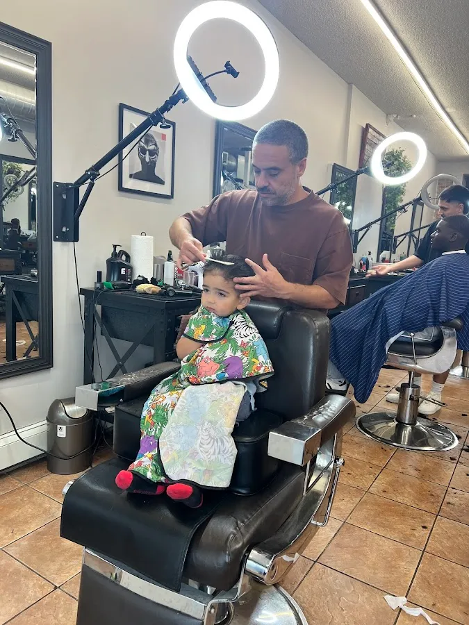 Off The Top Barbershop photo 5