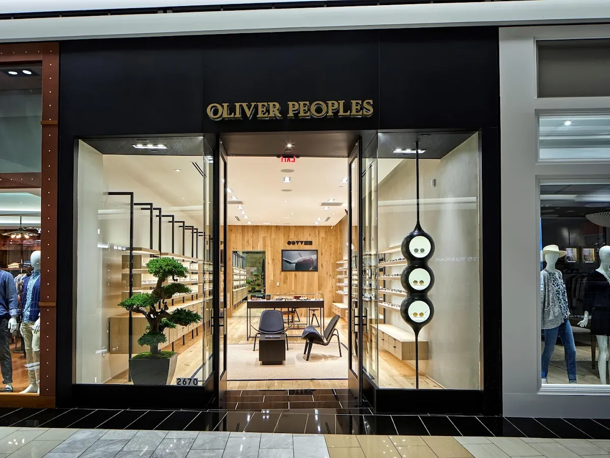 Oliver Peoples