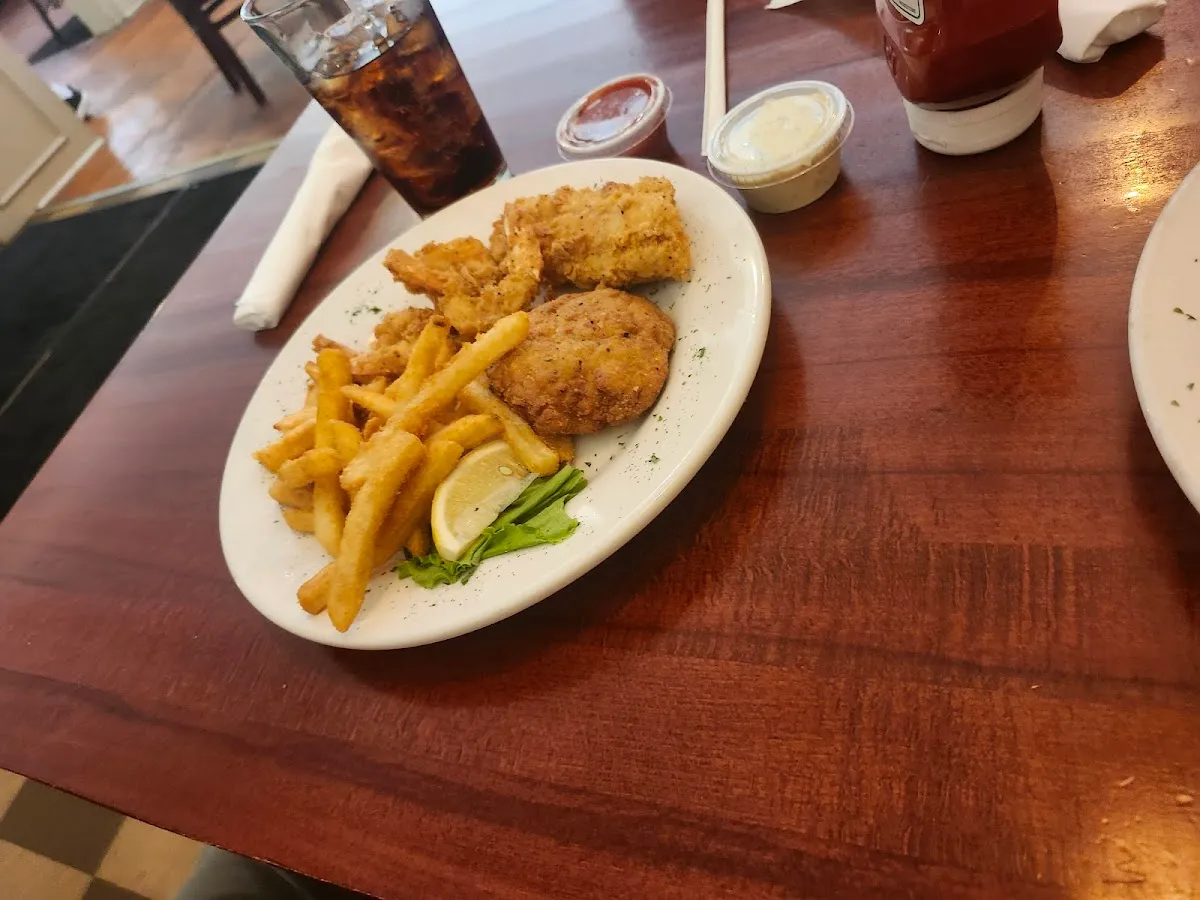 Olivia's In the Village photo 5