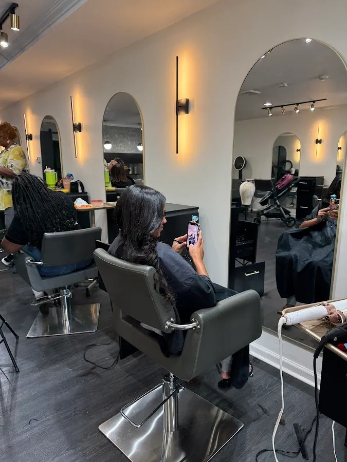 OmniTresses Salon photo 2